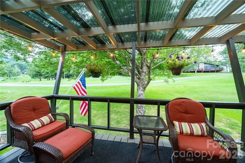107 Grassy Gap Loop Road Beech Mountain, NC 28604