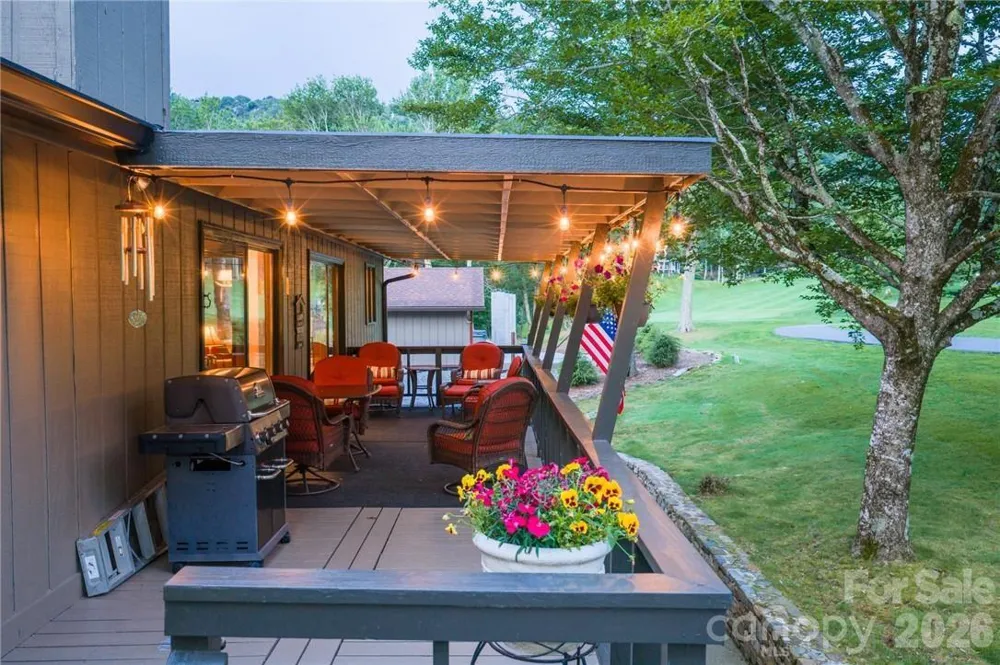 107 Grassy Gap Loop Road Beech Mountain, NC 28604