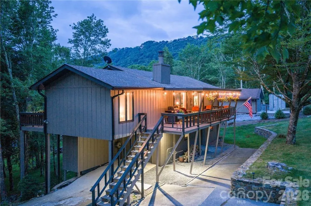 107 Grassy Gap Loop Road Beech Mountain, NC 28604