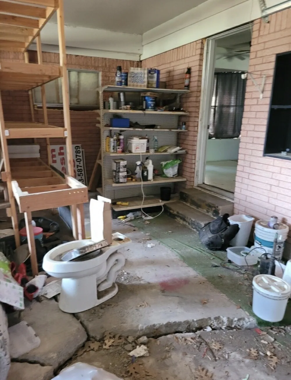 23301 S 78 Highway Trenton, TX 75490