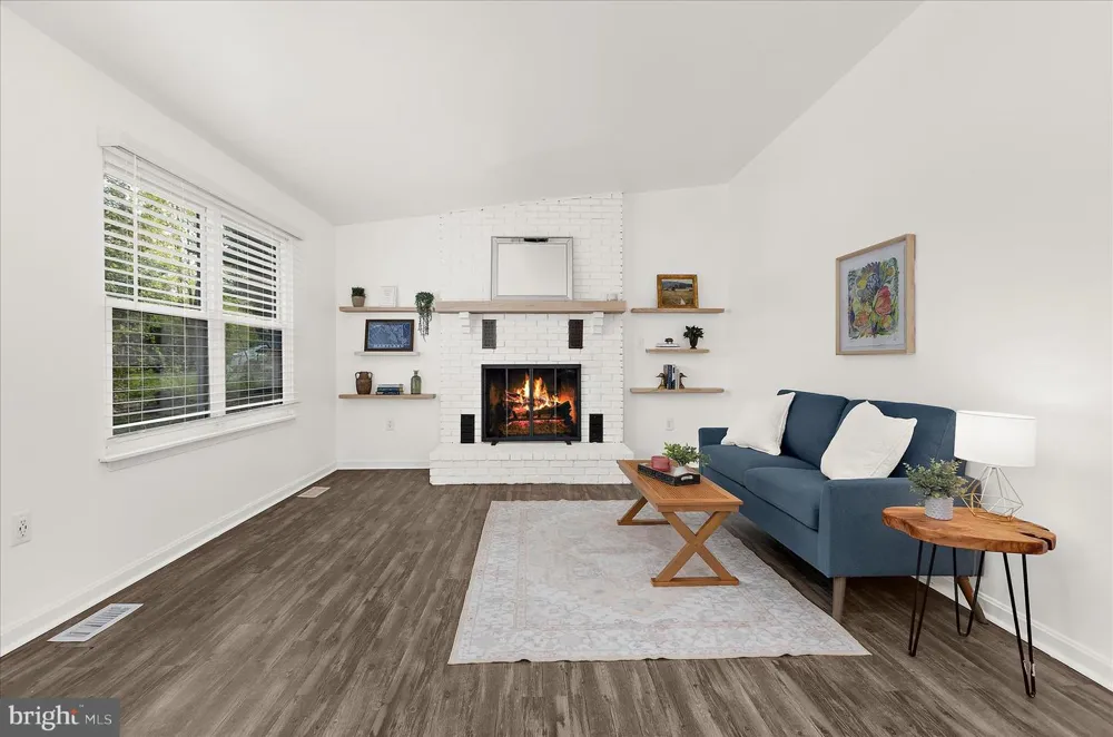 307 RIVERDALE ROAD Severna Park, MD 21146