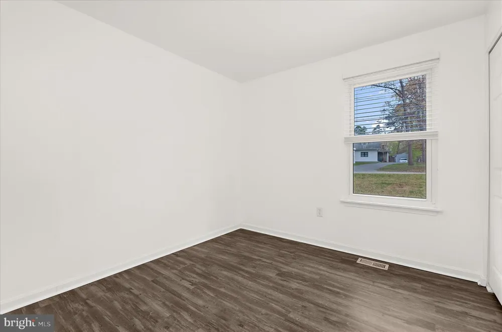 307 RIVERDALE ROAD Severna Park, MD 21146