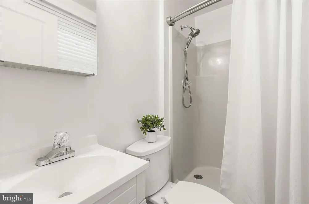307 RIVERDALE ROAD Severna Park, MD 21146