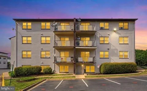 4260 BUCKMAN ROAD #43