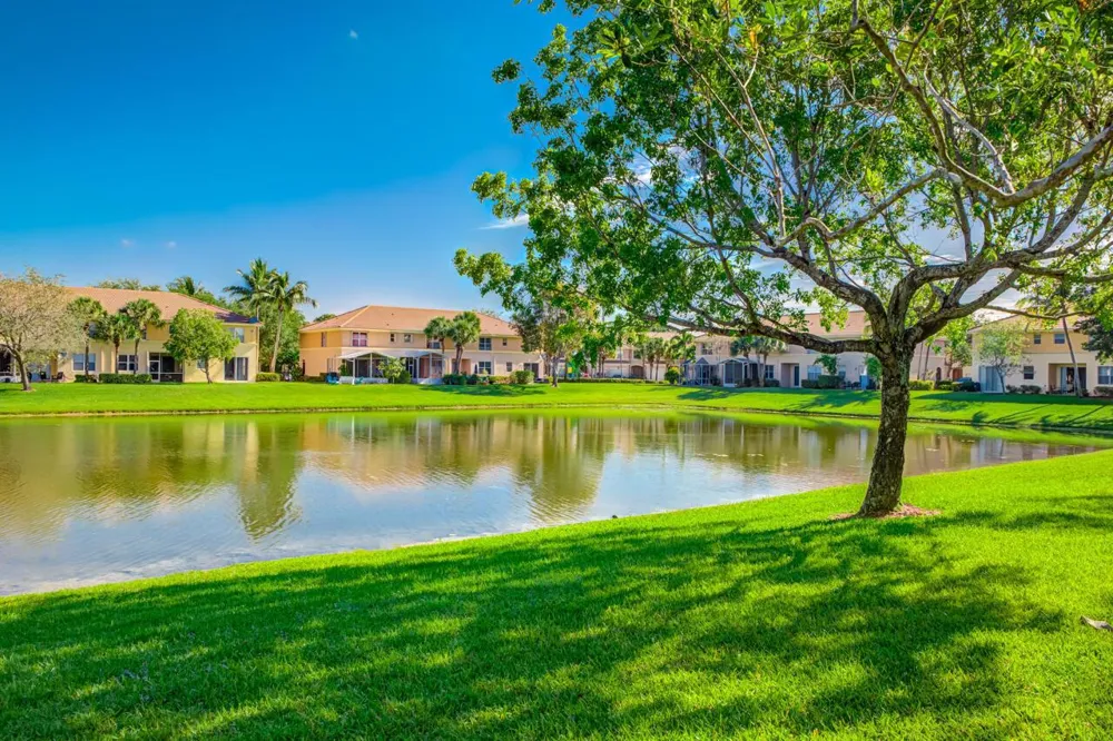 446 Rainbow Springs Terrace Royal Palm Beach, FL 33411