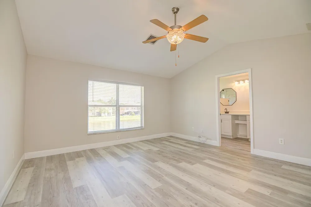446 Rainbow Springs Terrace Royal Palm Beach, FL 33411