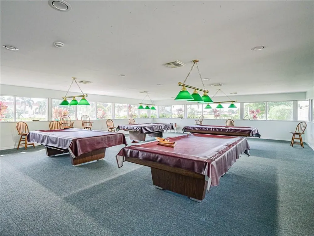75 Royal Oak Court #204 Vero Beach, FL 32962