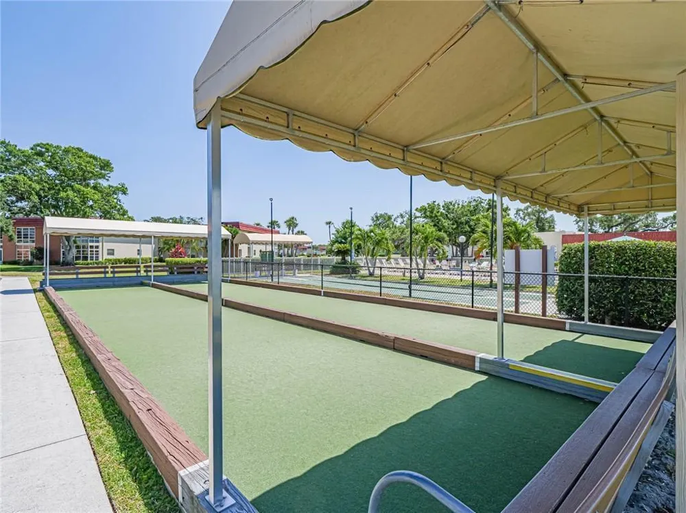 75 Royal Oak Court #204 Vero Beach, FL 32962