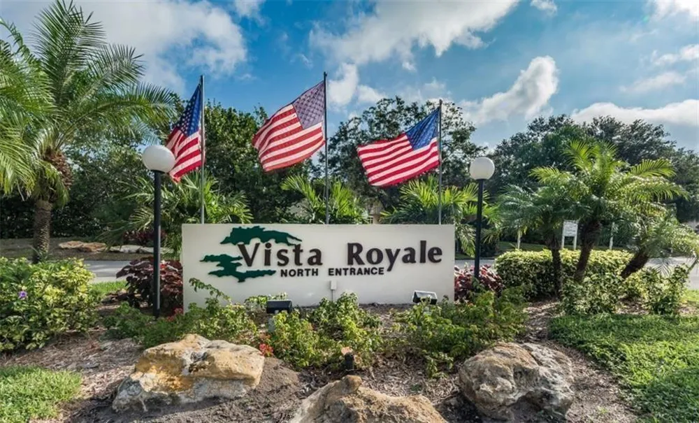 75 Royal Oak Court #204 Vero Beach, FL 32962