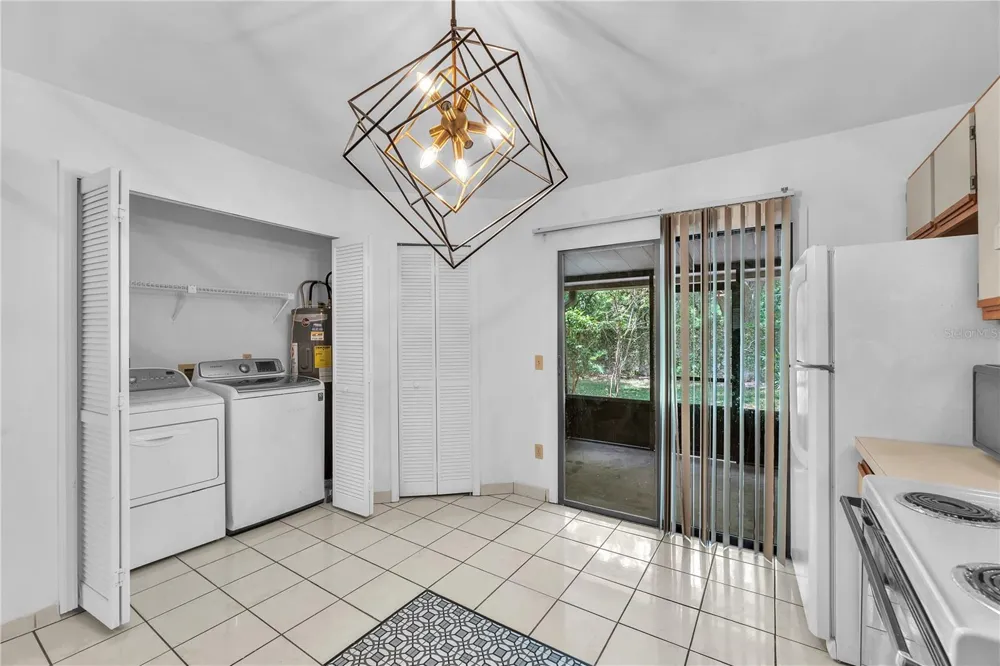 5100 BURCHETTE ROAD #1004 Tampa, FL 33647