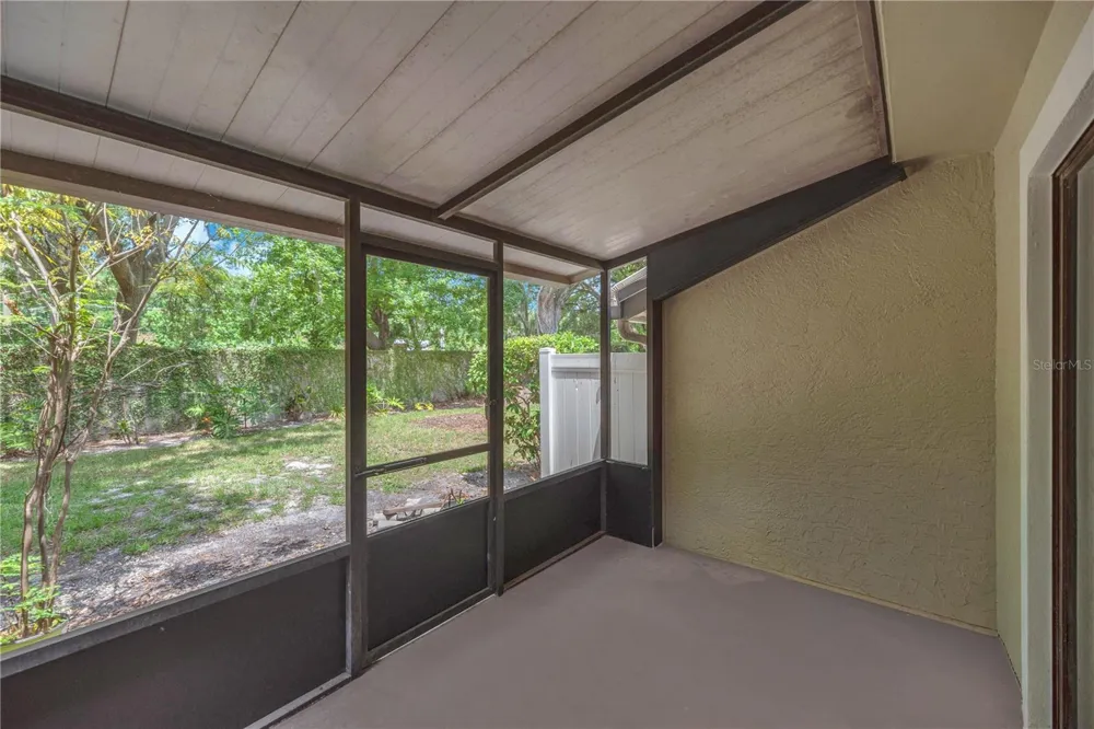 5100 BURCHETTE ROAD #1004 Tampa, FL 33647