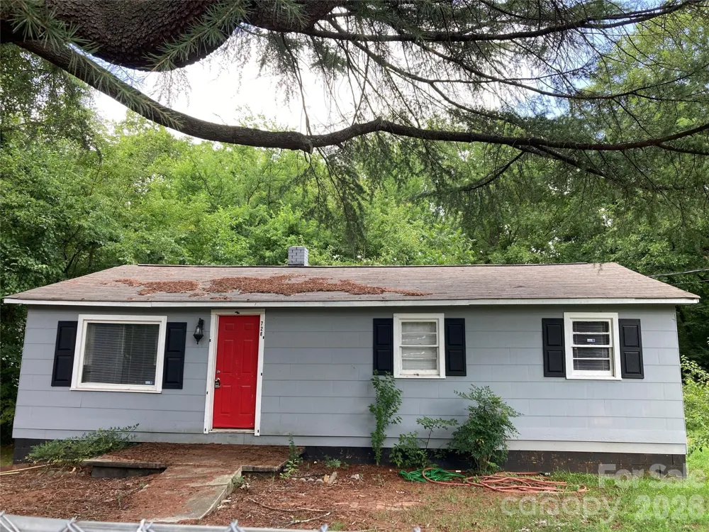 726 Grace Street Salisbury, NC 28144