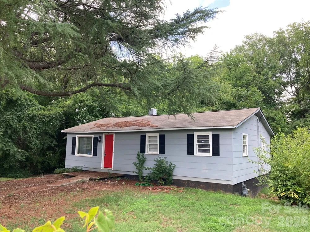 726 Grace Street Salisbury, NC 28144