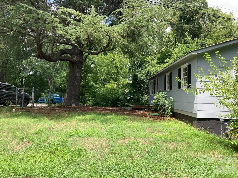 726 Grace Street Salisbury, NC 28144
