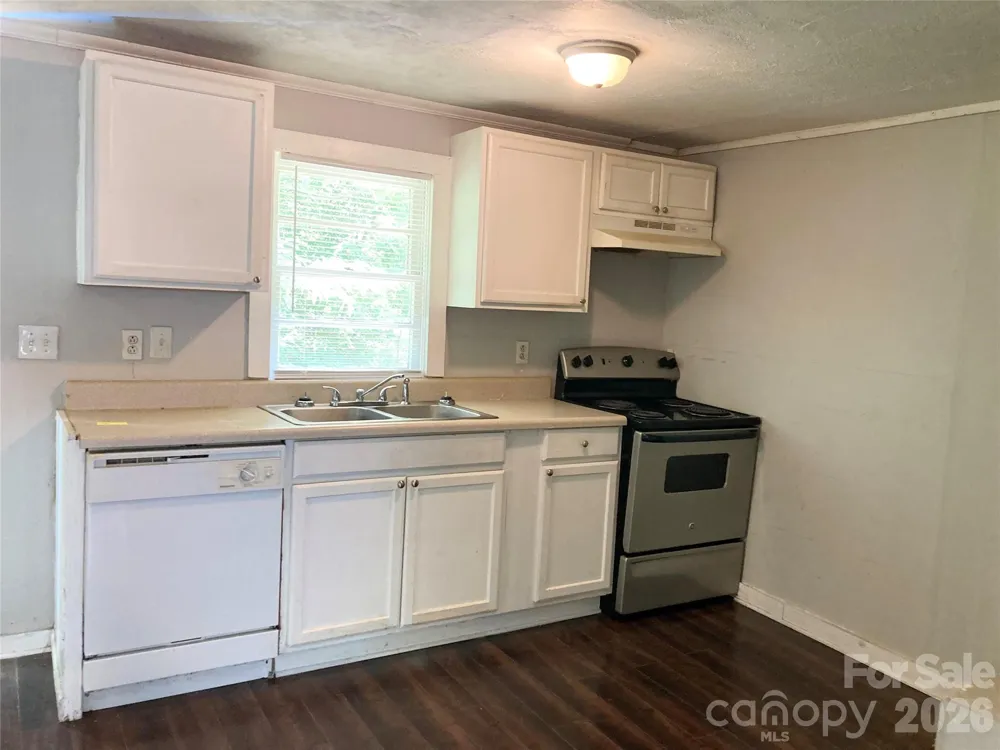 726 Grace Street Salisbury, NC 28144