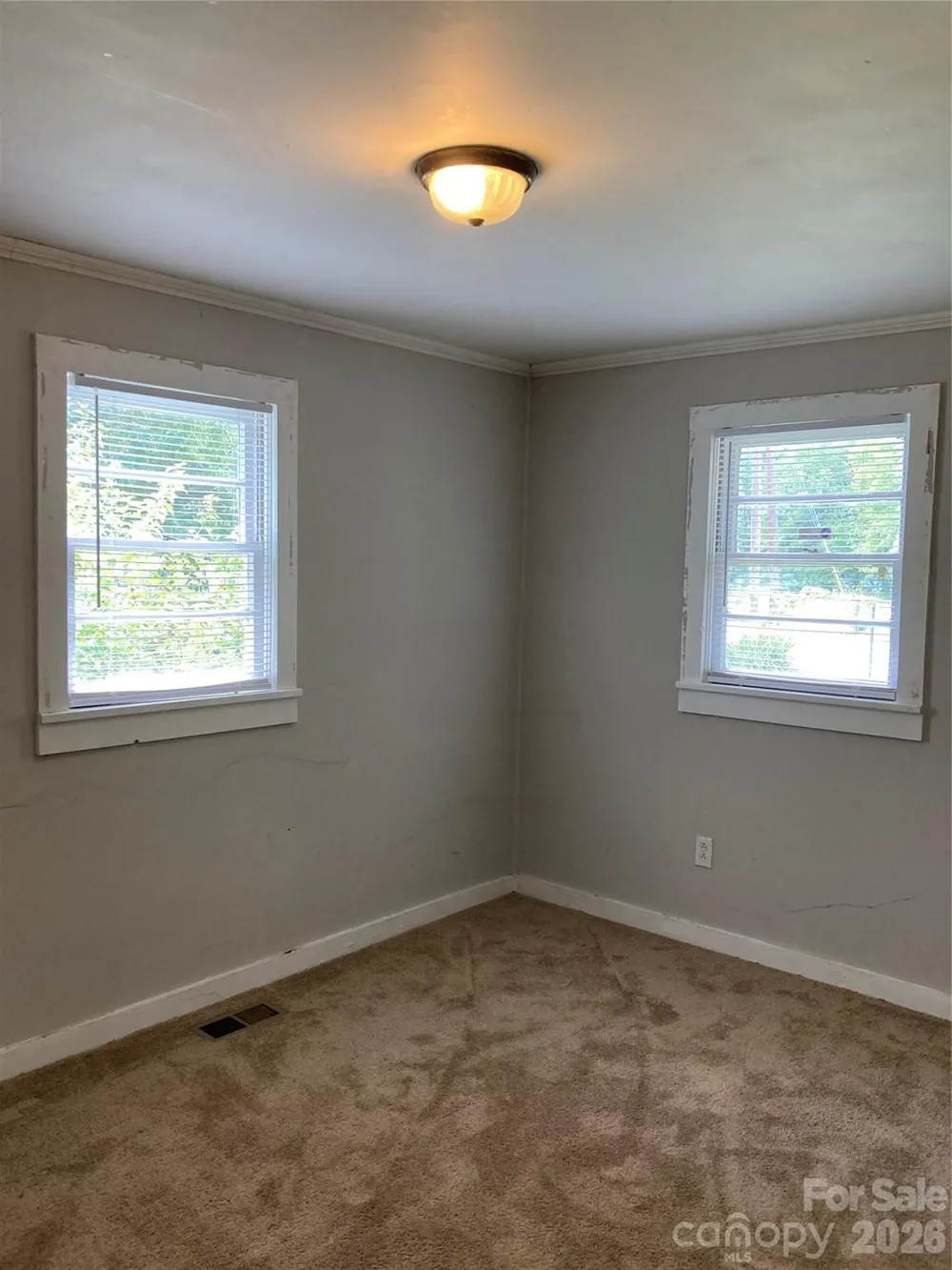 726 Grace Street Salisbury, NC 28144
