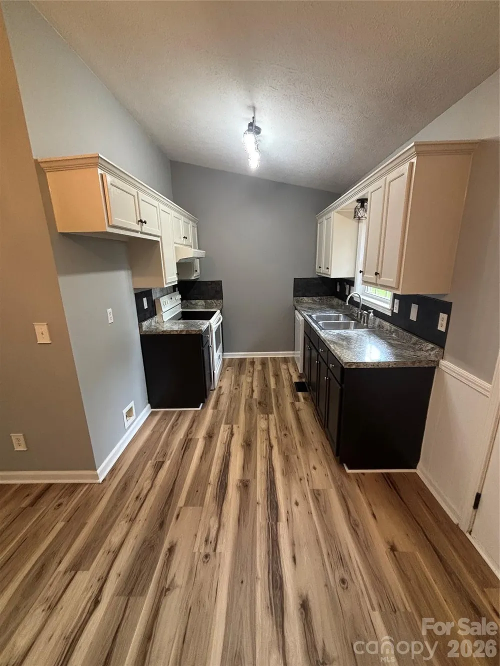 3253 Capital Court Lenoir, NC 28645