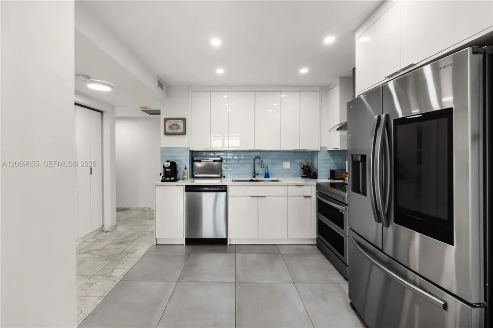 1950 S Ocean Dr #5F Hallandale Beach, FL 33009