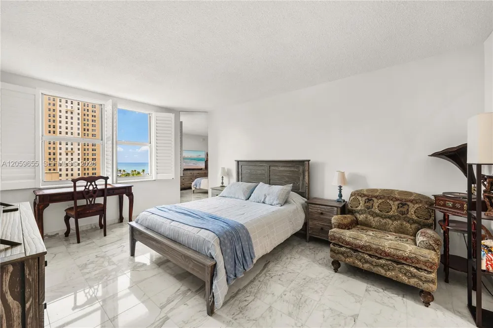 1950 S Ocean Dr #5F Hallandale Beach, FL 33009