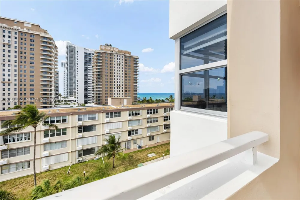 1950 S Ocean Dr #5F Hallandale Beach, FL 33009