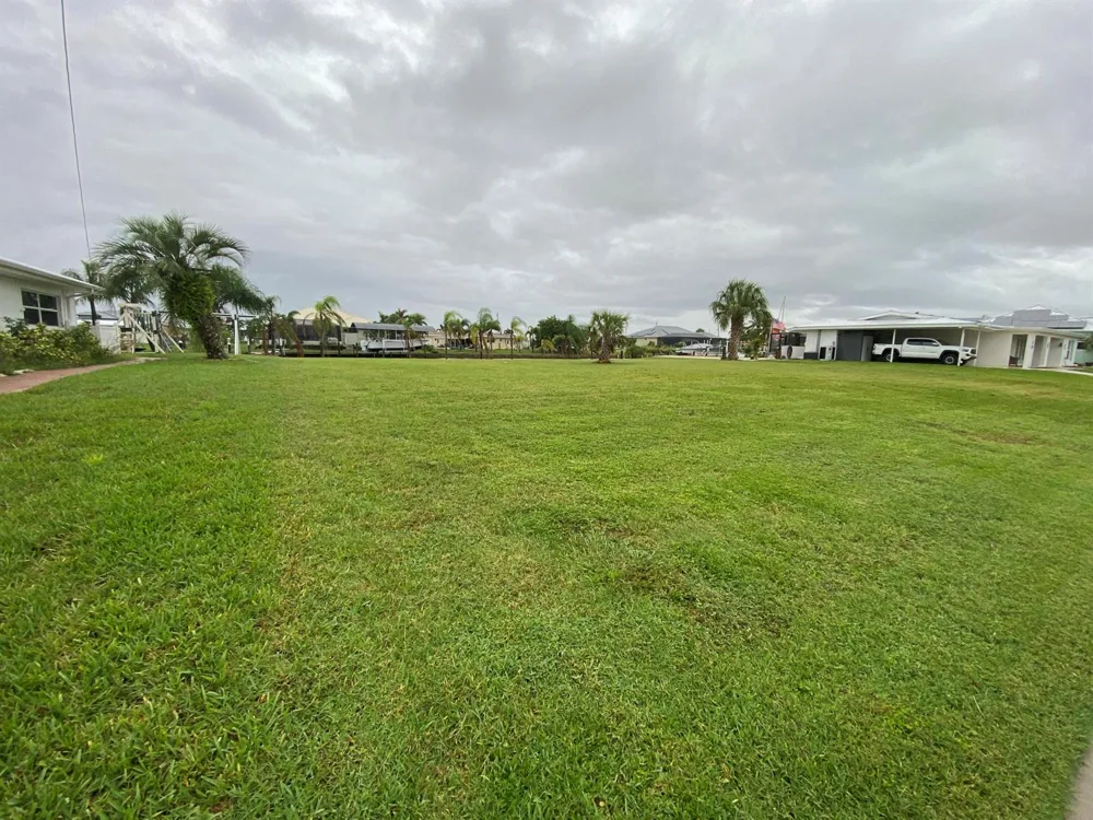 134 BANGSBERG ROAD SE Port Charlotte, FL 33952