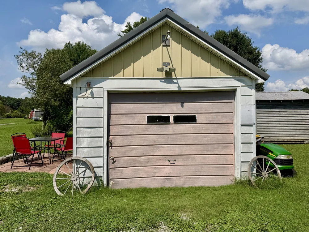 1983 US Highway 62 W Greenville, KY 42345