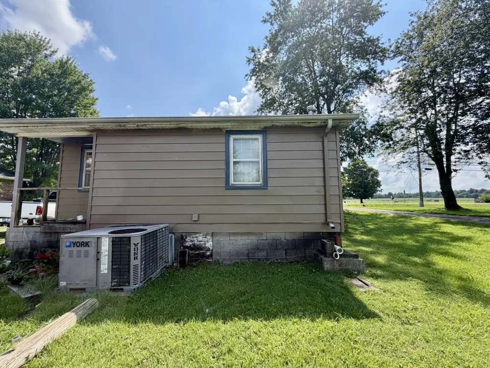 1983 US Highway 62 W Greenville, KY 42345