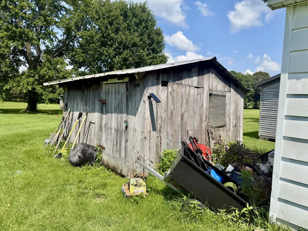 1983 US Highway 62 W Greenville, KY 42345