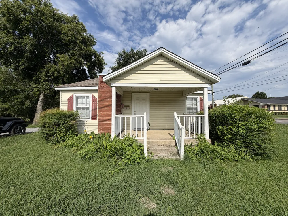 602 Castle Heights Ave Lebanon, TN 37087