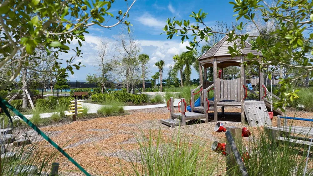 10593 ORBIT TERRACE Sarasota, FL 34241