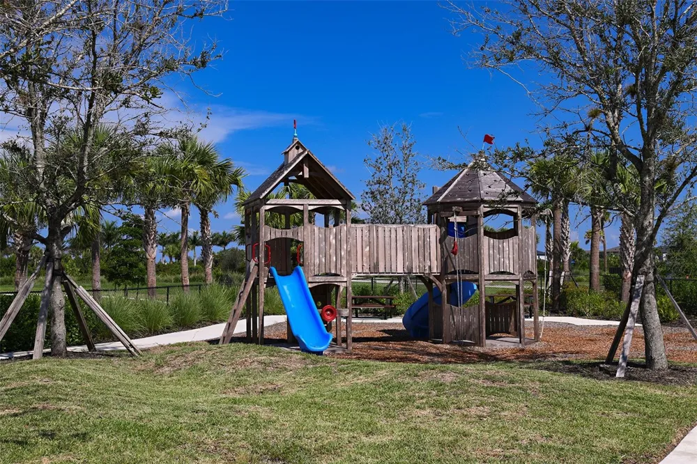 10593 ORBIT TERRACE Sarasota, FL 34241