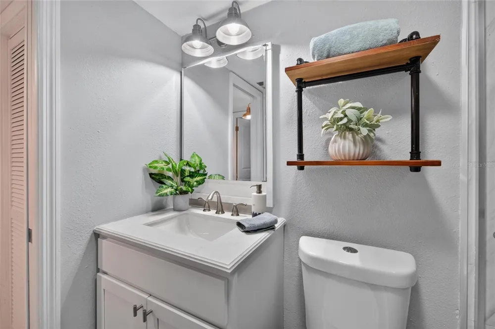 1028 APOLLO BEACH BOULEVARD #104 Apollo Beach, FL 33572