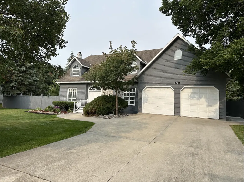 701 3rd Avenue NE Roseau, MN 56751