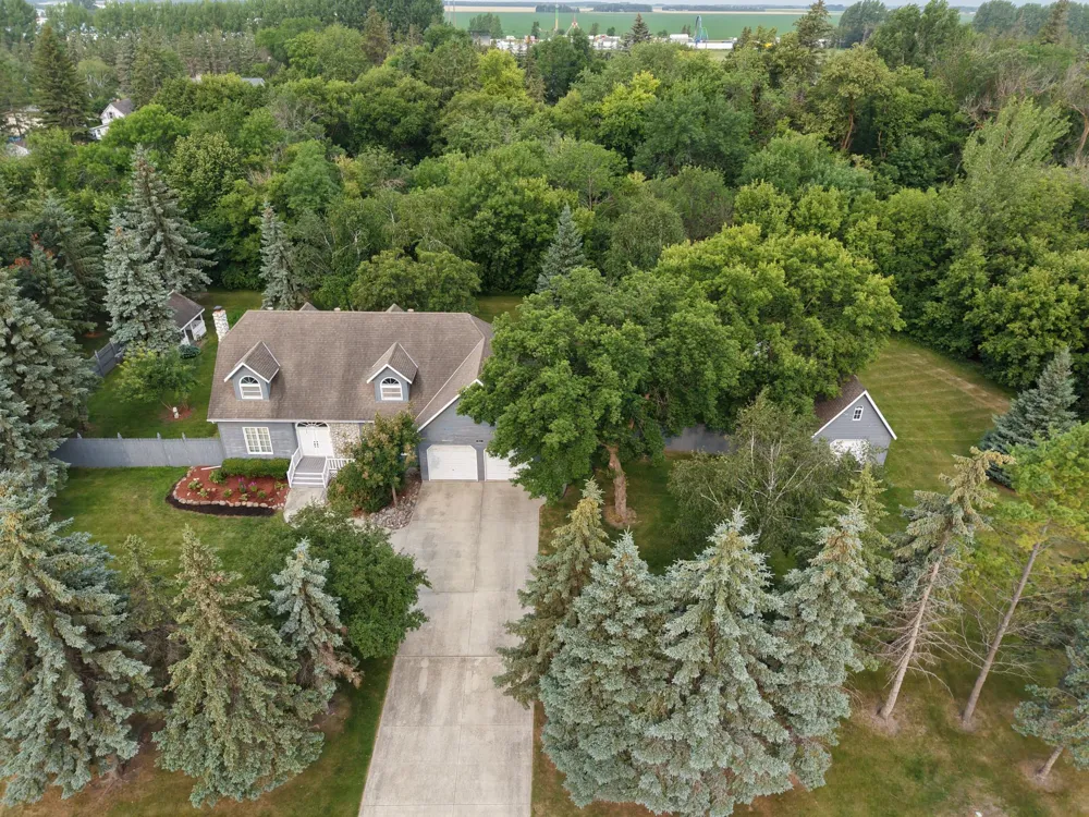 701 3rd Avenue NE Roseau, MN 56751