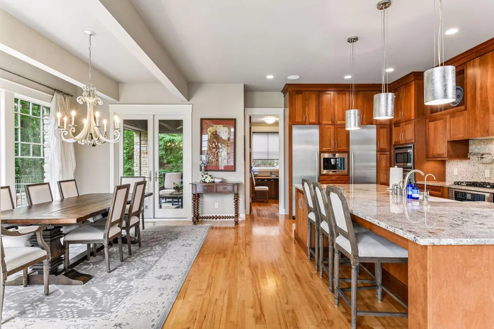 2224 Portico Green Wayzata, MN 55391