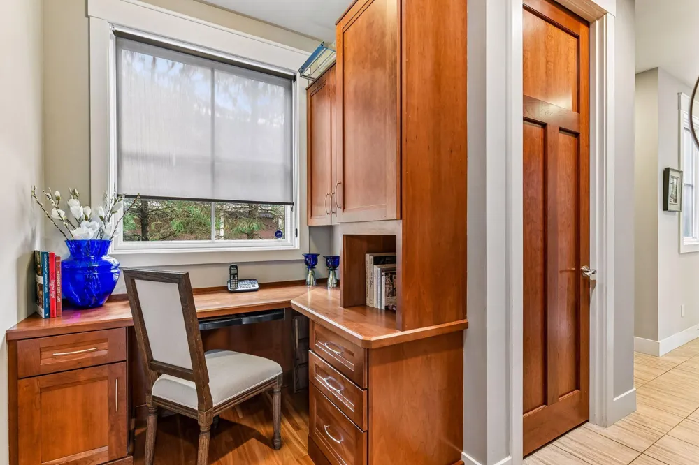2224 Portico Green Wayzata, MN 55391