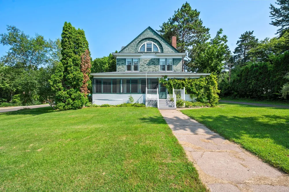 120 E Maryland Street Saint Croix Falls, WI 54024