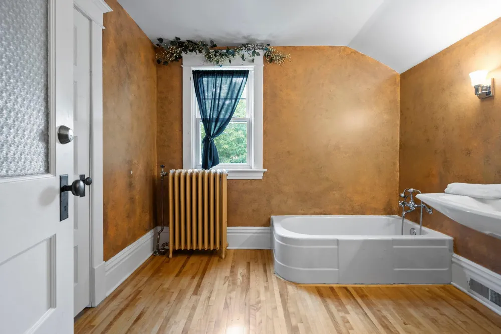 120 E Maryland Street Saint Croix Falls, WI 54024