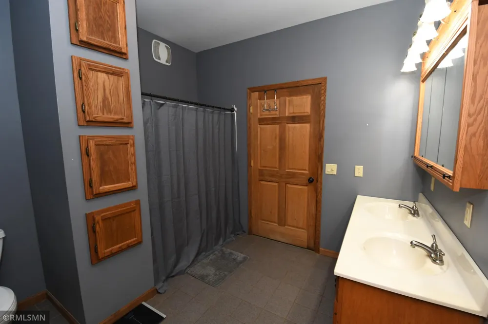 E651 1270th Avenue Glenwood City, WI 54013