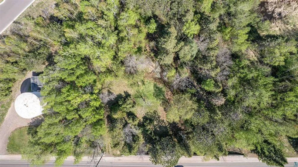 4716 Decker Road Duluth, MN 55811