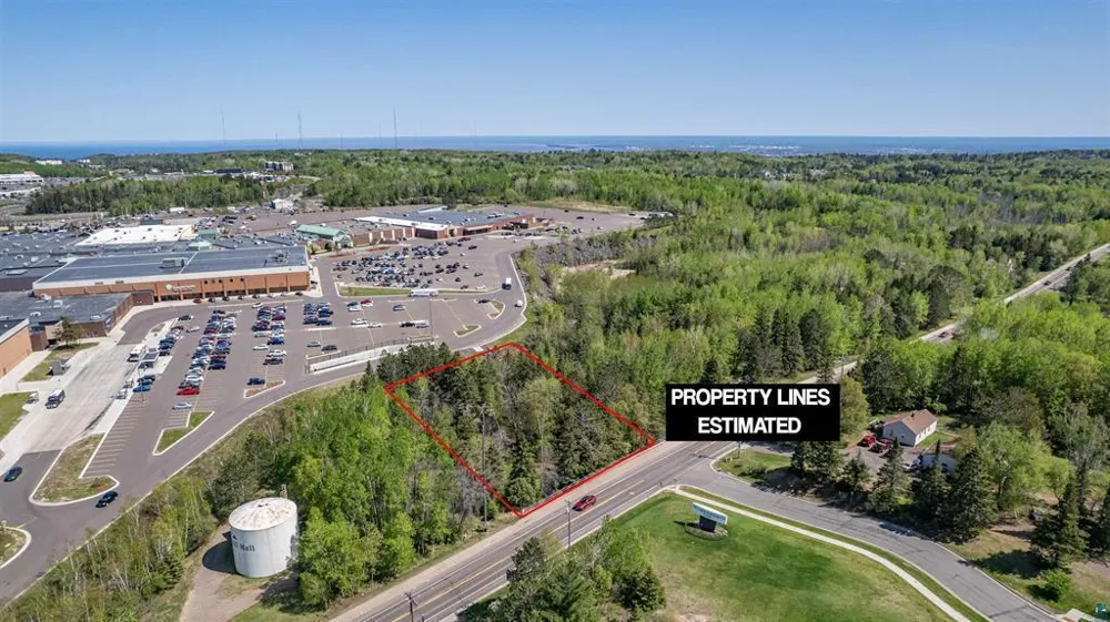 4716 Decker Road Duluth, MN 55811