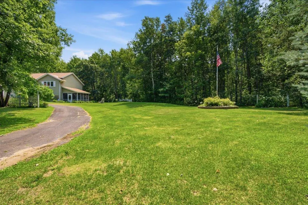 10157 Pin Oak Lane Brainerd, MN 56401
