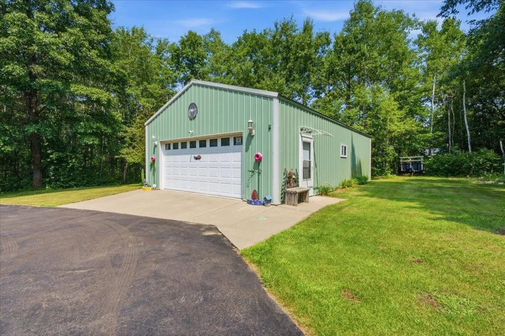 10157 Pin Oak Lane Brainerd, MN 56401