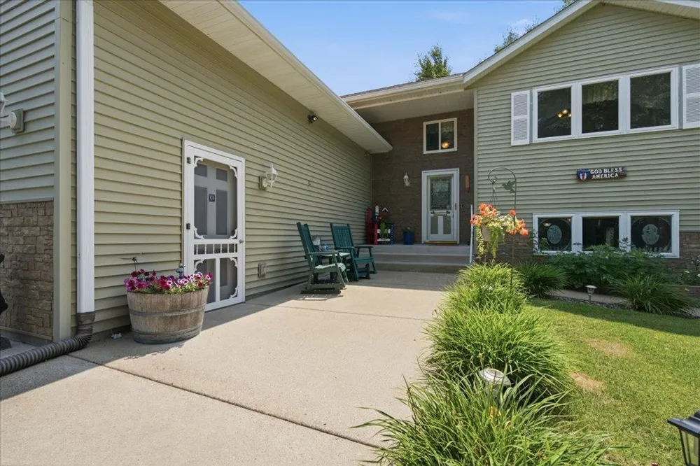 10157 Pin Oak Lane Brainerd, MN 56401