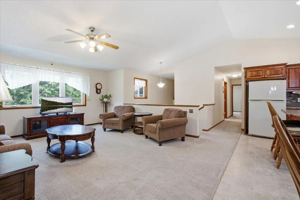 10157 Pin Oak Lane Brainerd, MN 56401