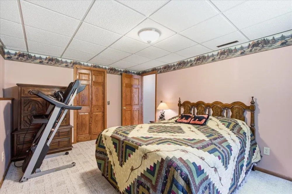 10157 Pin Oak Lane Brainerd, MN 56401