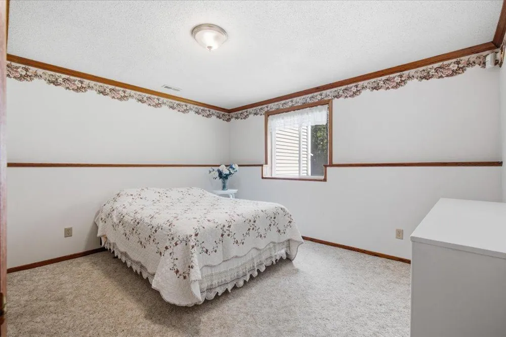 10157 Pin Oak Lane Brainerd, MN 56401