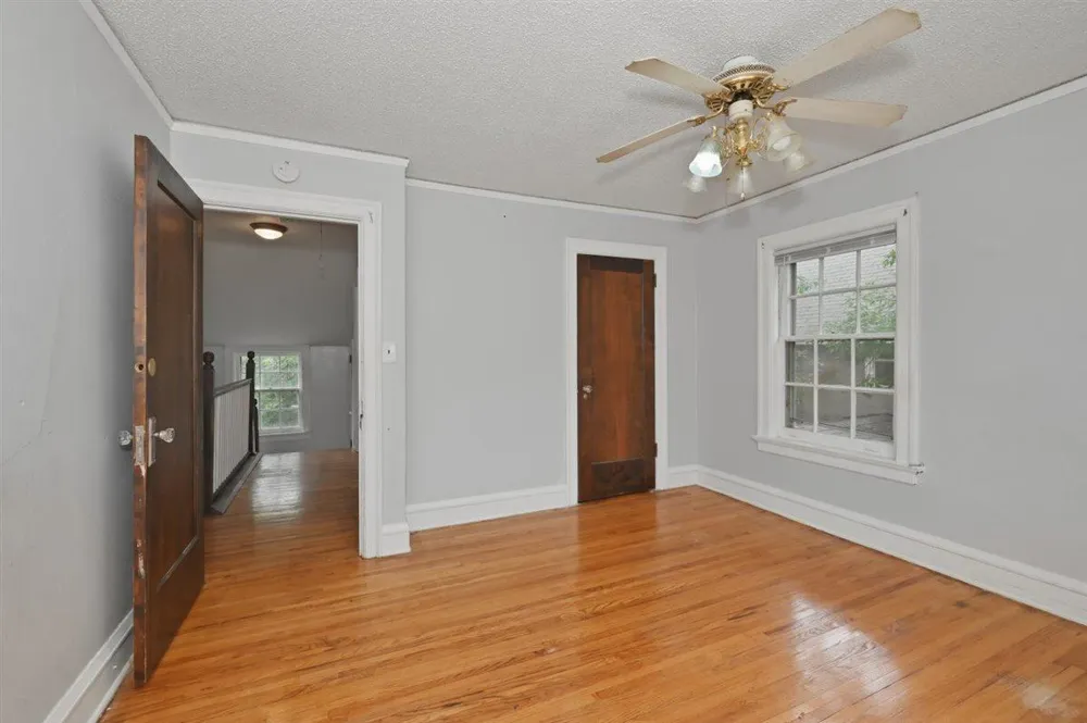 611 Lincoln Parkway Duluth, MN 55806