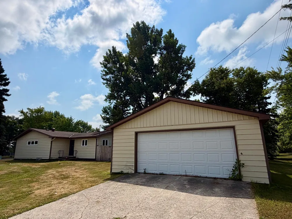 702 Champagne Avenue SW Red Lake Falls, MN 56750