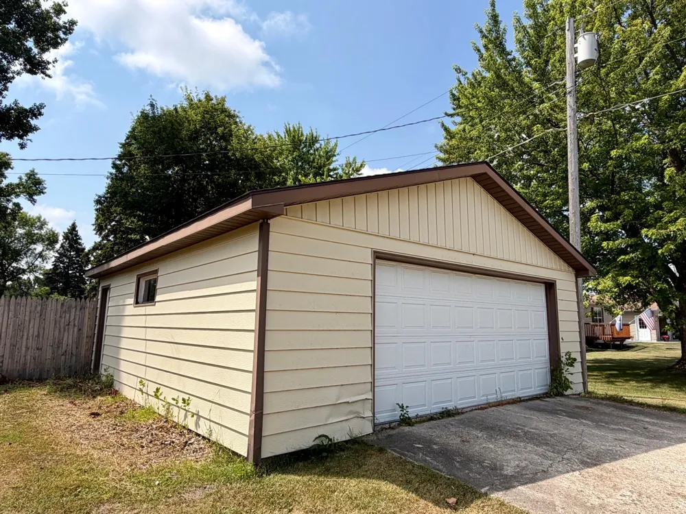 702 Champagne Avenue SW Red Lake Falls, MN 56750